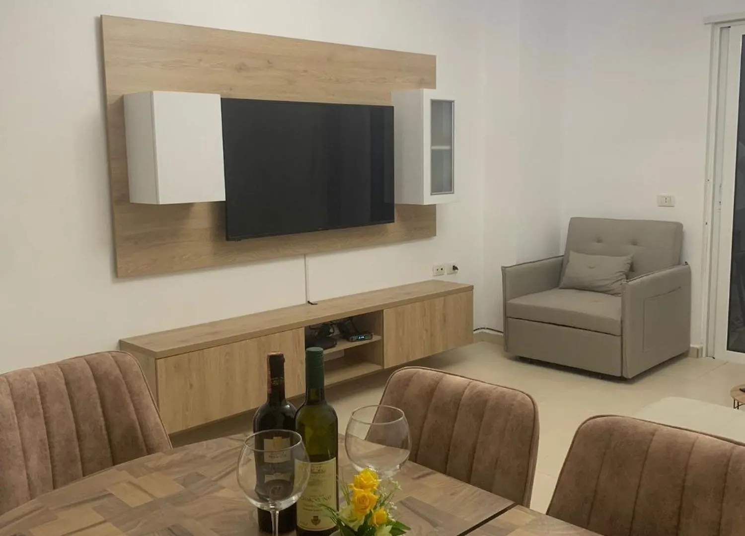 Butterfly Apartment Sarande 0*,