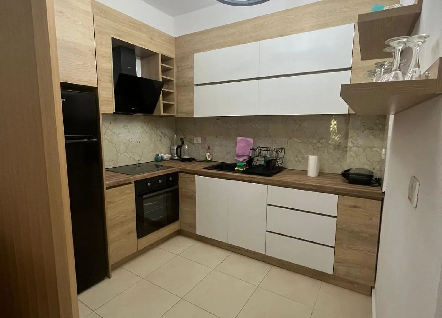 Butterfly Apartment Sarande 0*,  Albania